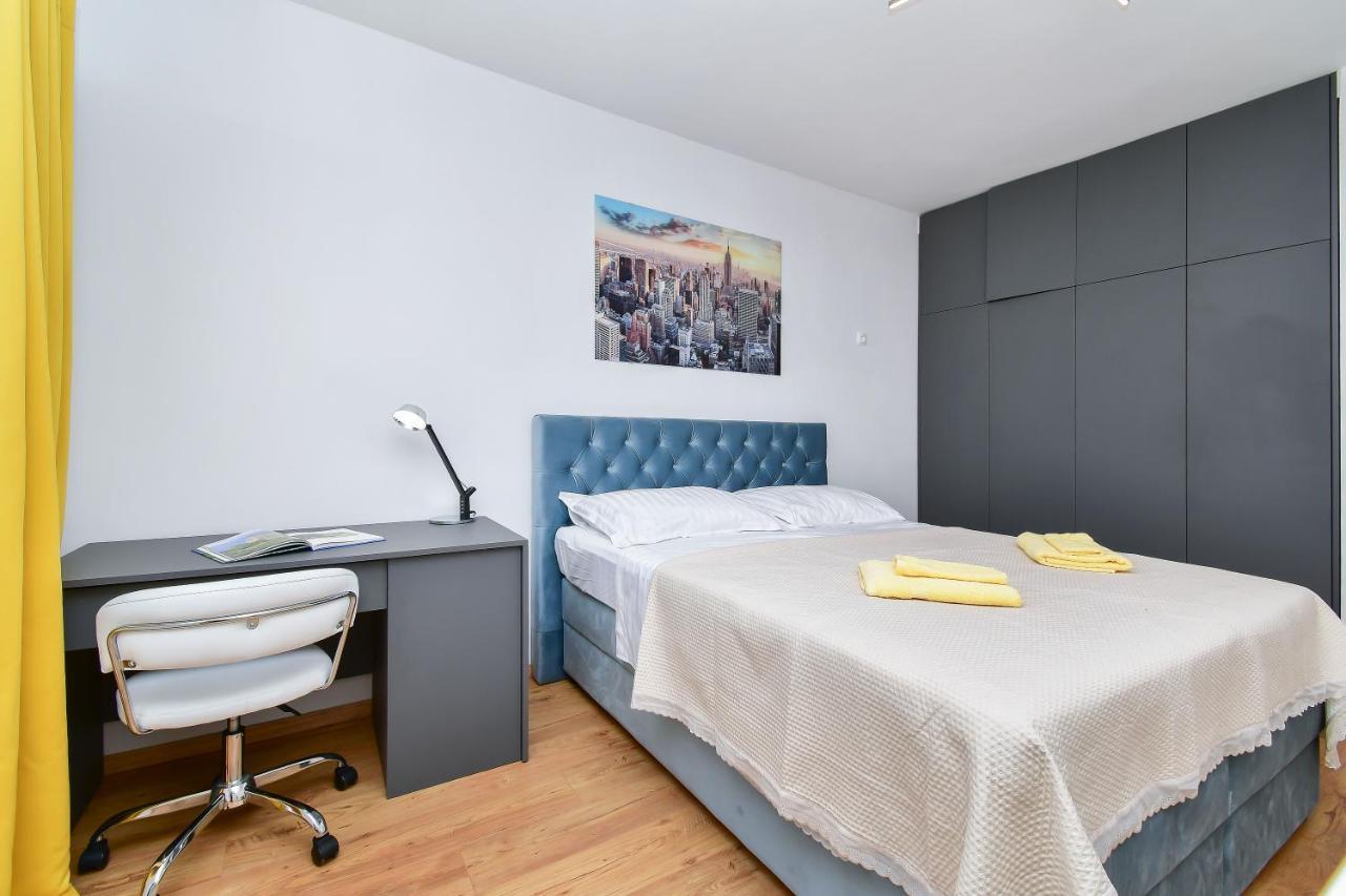 Apartment Ela Omiš Buitenkant foto