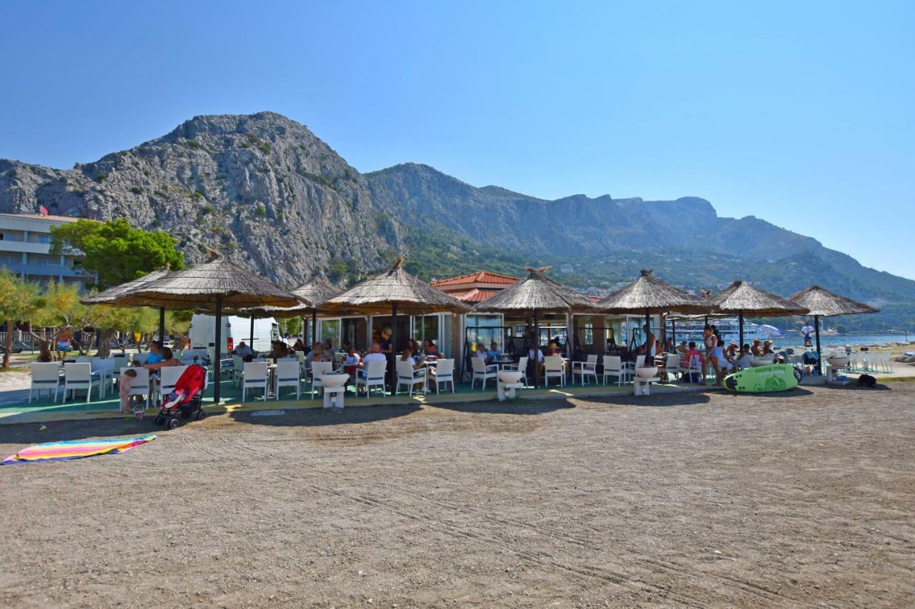 Apartment Ela Omiš Buitenkant foto