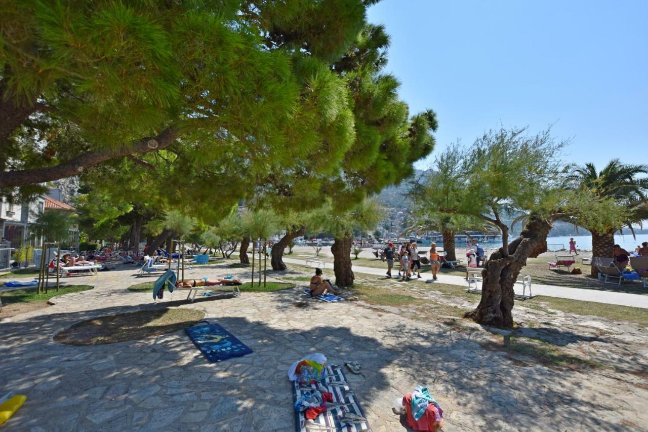 Apartment Ela Omiš Buitenkant foto
